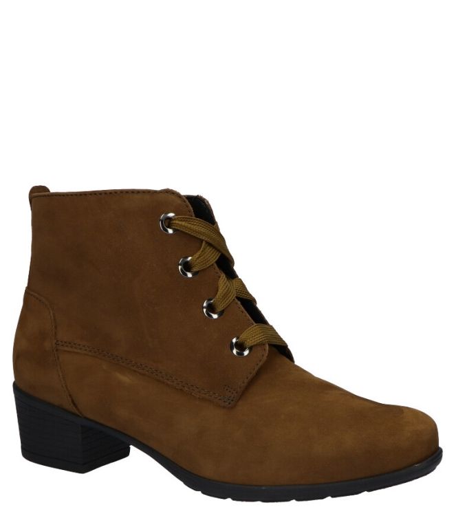 Solidus Solidus veterboot <span>35019 30350 Kerry</span> 30350 NUBUK hazel Solidus veterboot <span>35019 30350 Kerry</span> 35019 30350 Kerry cognac - www.bremmerschoenen.pro - Bremmer Schoenen