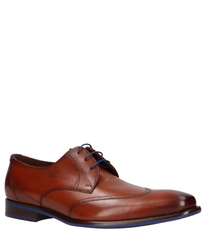 Floris van Bommel Floris van Bommel Geklede schoen <span>de Stijler 07.00 SFM-30173 24-01 / 18133/00</span> 00 Dark Cognac Floris van Bommel Geklede schoen <span>de Stijler 07.00 SFM-30173 24-01 / 18133/00</span> de Stijler 07.00 SFM-30173 24-01 / 18133/00 cognac - www.bremmerschoenen.pro - Bremmer Schoenen
