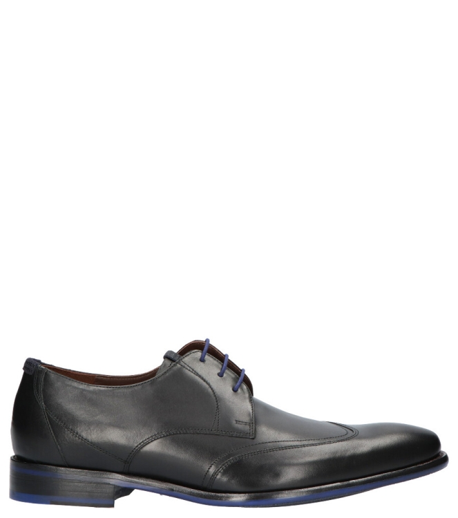 Floris van Bommel Floris van Bommel Geklede schoen <span>de Stijler 07.01 SFM-30173 10-01 / 18133/01</span> 01 Black Floris van Bommel Geklede schoen <span>de Stijler 07.01 SFM-30173 10-01 / 18133/01</span> de Stijler 07.01 SFM-30173 10-01 / 18133/01 zwart - www.bremmerschoenen.pro - Bremmer Schoenen