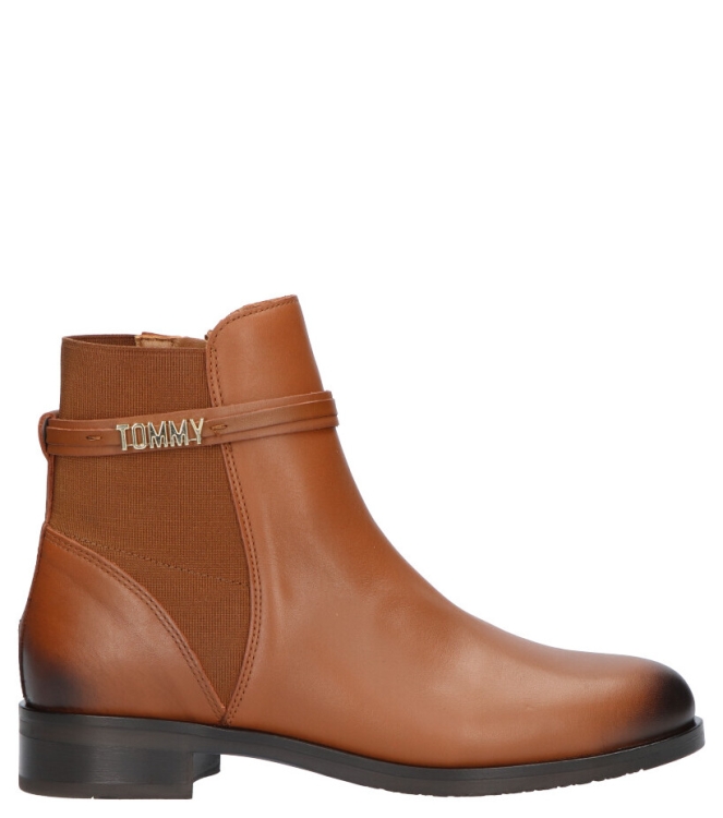 Tommy Hilfiger Tommy Hilfiger Enkellaars <span>FW0FW05155 GOW</span> GOW Pumpkin paradise Tommy Hilfiger Enkellaars <span>FW0FW05155 GOW</span> FW0FW05155 GOW cognac - www.bremmerschoenen.pro - Bremmer Schoenen