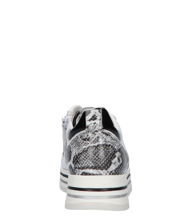 Giga Giga sneaker <span>G3686 A11L17</span> A11L17 velvet white/ verniz preto Giga sneaker <span>G3686 A11L17</span> G3686 A11L17 wit - www.bremmerschoenen.pro - Bremmer Schoenen