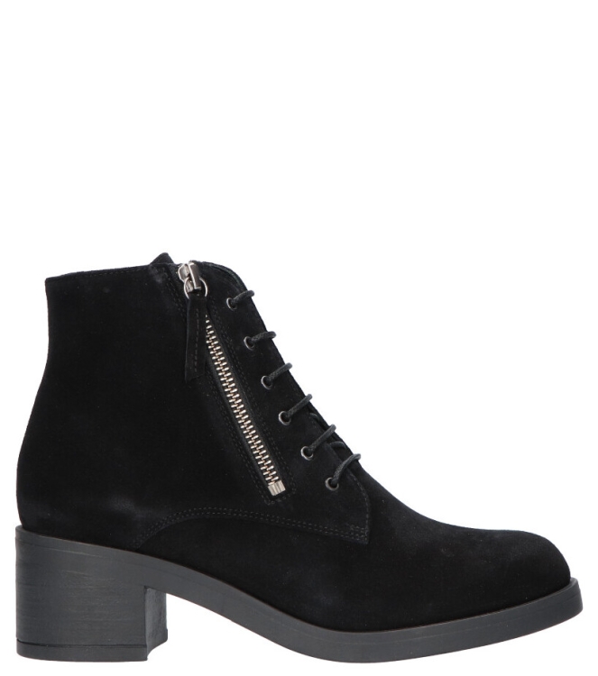 Verhulst Verhulst veterboot <span>0447-113-144 Olivia</span> 3043 Zwart Suede Verhulst veterboot <span>0447-113-144 Olivia</span> 0447-113-144 Olivia zwart - www.bremmerschoenen.pro - Bremmer Schoenen