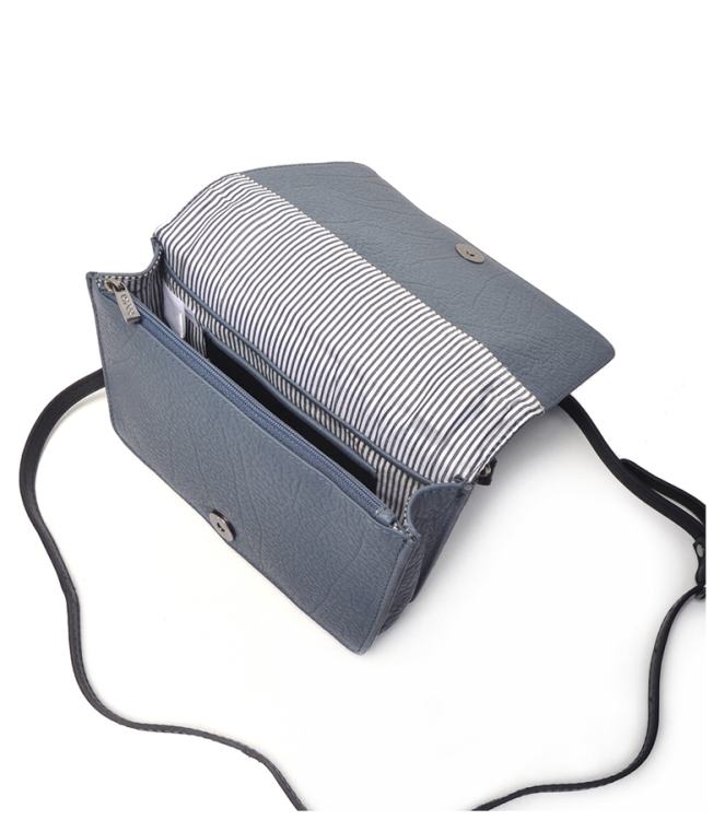 Berba Berba Kleptas <span>125-039-08</span> Atlantic Berba Kleptas <span>125-039-08</span> 125-039-08 blauw - www.bremmerschoenen.pro - Bremmer Schoenen
