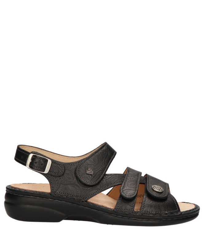 Finn Comfort sandaal <span>2562 760099 Gomera</span> 2562 760099 Gomera zwart - www.bremmerschoenen.pro - Bremmer Schoenen