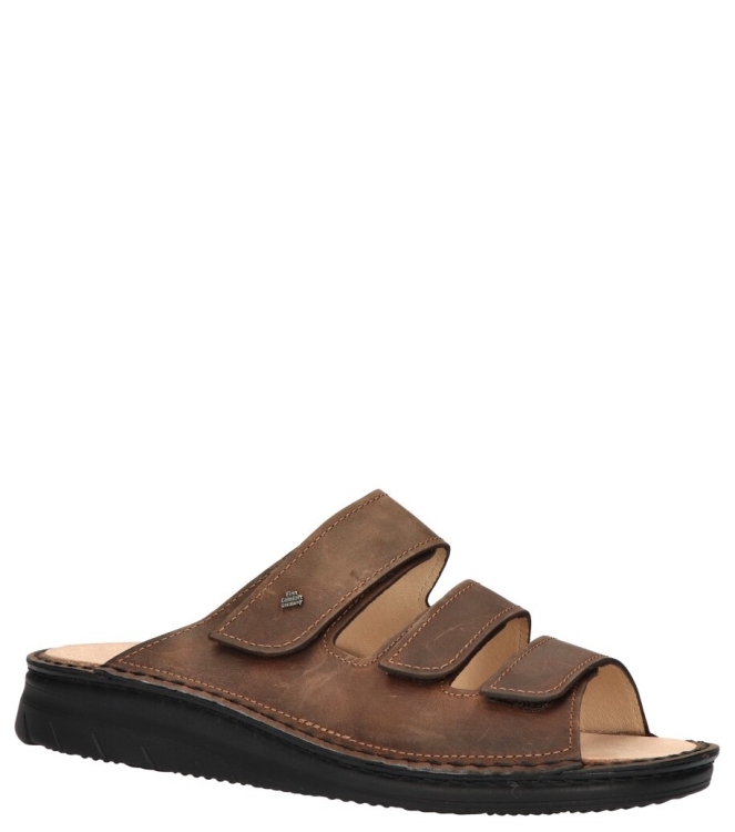 Finn Comfort Finn comfort slipper <span>1455 322500 Mataro</span> Barrel Finn comfort slipper <span>1455 322500 Mataro</span> 1455 322500 Mataro bruin - www.bremmerschoenen.pro - Bremmer Schoenen