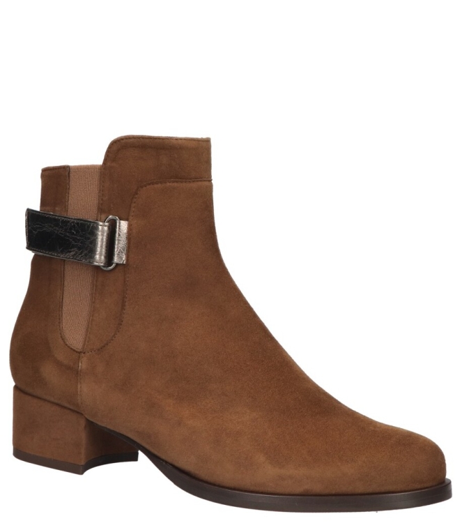 Volare Volare enkellaars <span>VOL-2027 Marrone</span> Camoscio Marrone Laminato Canna Fucile Volare enkellaars <span>VOL-2027 Marrone</span> VOL-2027 Marrone cognac - www.bremmerschoenen.pro - Bremmer Schoenen