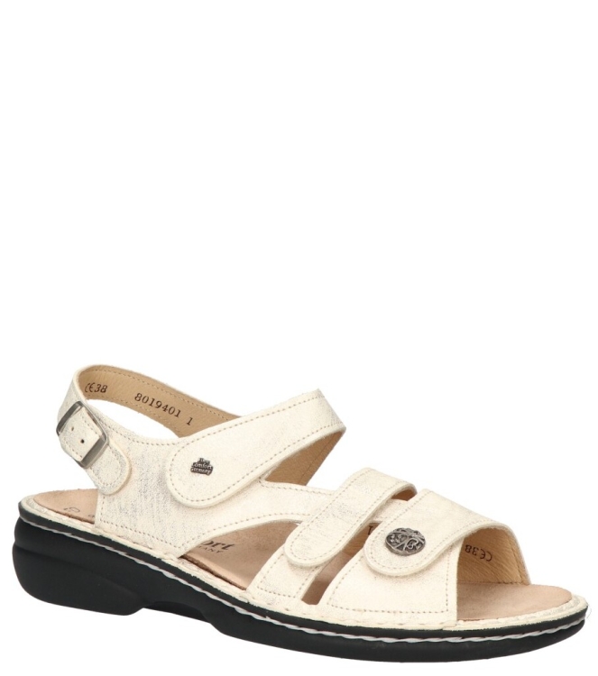 Finn Comfort sandaal <span>2562 818222 Gomera</span> 2562 818222 Gomera beige - www.bremmerschoenen.pro - Bremmer Schoenen