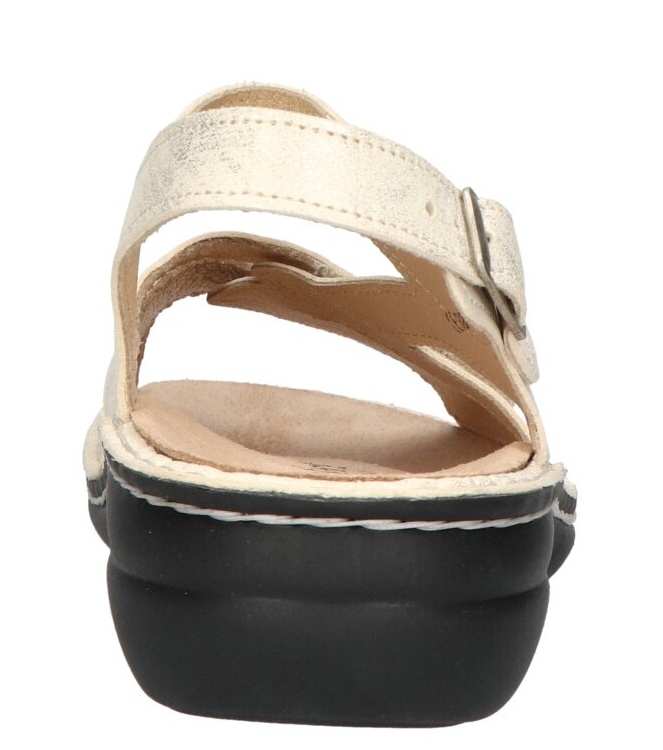 Finn Comfort sandaal <span>2562 818222 Gomera</span> 2562 818222 Gomera beige - www.bremmerschoenen.pro - Bremmer Schoenen