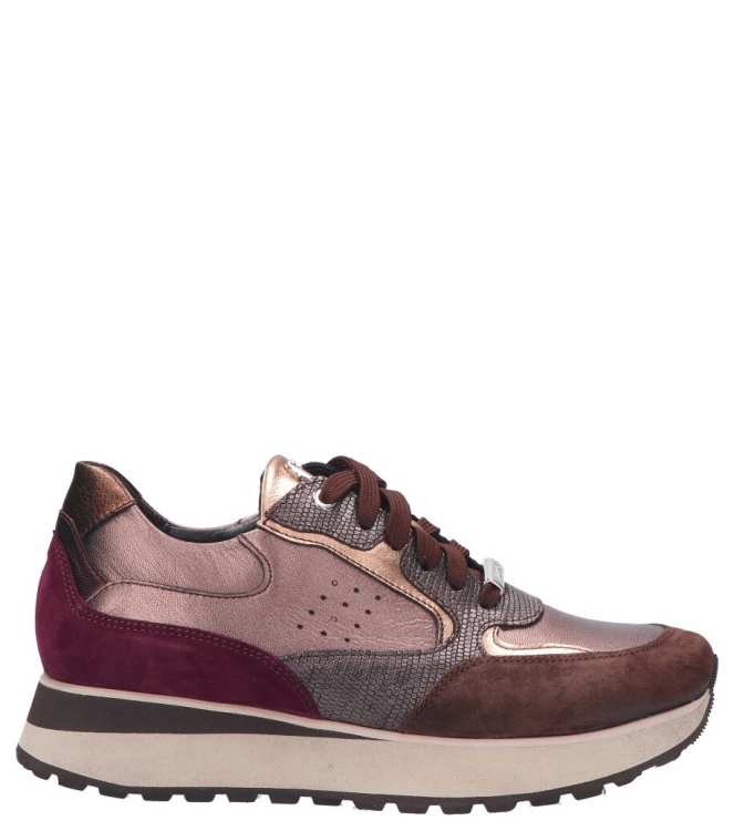 Footnotes Footnotes sneaker <span>30.002 7640 Elsa</span> Chevreau metalise brown combi Footnotes sneaker <span>30.002 7640 Elsa</span> 30.002 7640 Elsa bruin - www.bremmerschoenen.pro - Bremmer Schoenen