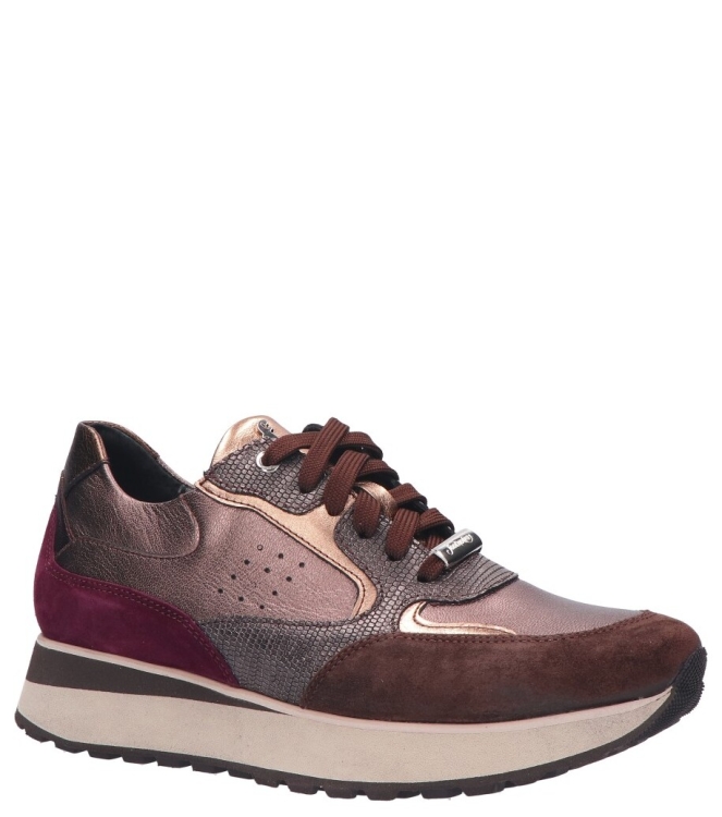 Footnotes Footnotes sneaker <span>30.002 7640 Elsa</span> Chevreau metalise brown combi Footnotes sneaker <span>30.002 7640 Elsa</span> 30.002 7640 Elsa bruin - www.bremmerschoenen.pro - Bremmer Schoenen