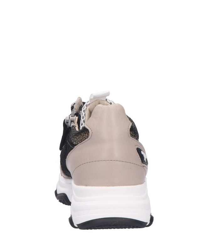 Giga Giga sneaker <span>G4435 A33A11</span> A33A11 velv light taupe velv opt wh Giga sneaker <span>G4435 A33A11</span> G4435 A33A11 meerkleurig - www.bremmerschoenen.pro - Bremmer Schoenen