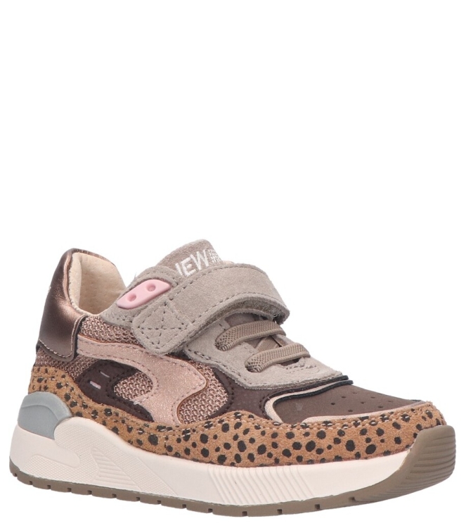 Shoesme Shoesme sneaker <span>ST24W008-D</span> Bronze Black Dots Shoesme sneaker <span>ST24W008-D</span> ST24W008-D brons - www.bremmerschoenen.pro - Bremmer Schoenen
