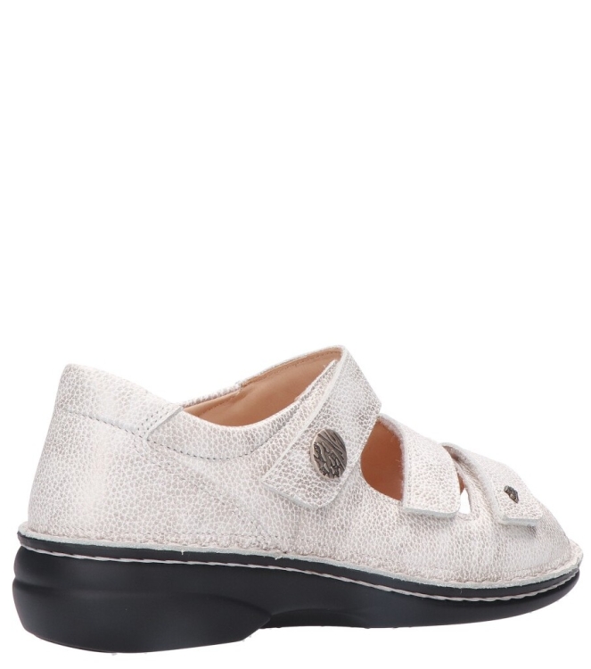 Finn Comfort slipper <span>96404 821081</span> 96404 821081 beige - www.bremmerschoenen.pro - Bremmer Schoenen