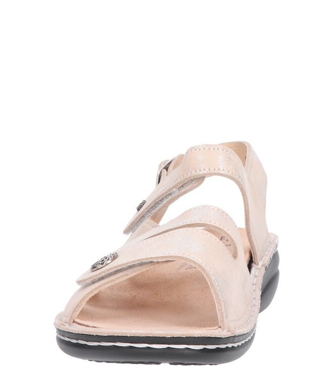 Finn Comfort Finn Comfort sandaal <span>2562 843525 Gomera</span> 843525 Shell Finn Comfort sandaal <span>2562 843525 Gomera</span> 2562 843525 Gomera beige - www.bremmerschoenen.pro - Bremmer Schoenen