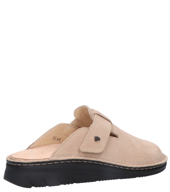 Finn Comfort Finn Comfort slipper <span>1454 007081 Petare</span> 007081 taupe Finn Comfort slipper <span>1454 007081 Petare</span> 1454 007081 Petare beige - www.bremmerschoenen.pro - Bremmer Schoenen