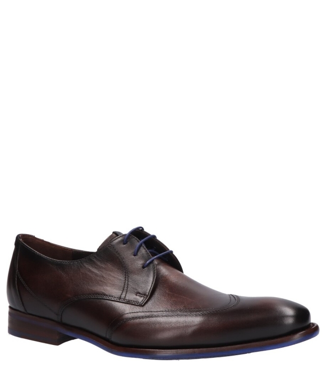 Floris van Bommel Floris van Bommel geklede schoen <span>De Stijler 07.04 SFM-30173 21-02</span> 07.04 dark brown Floris van Bommel geklede schoen <span>De Stijler 07.04 SFM-30173 21-02</span> De Stijler 07.04 SFM-30173 21-02 bruin - www.bremmerschoenen.pro - Bremmer Schoenen