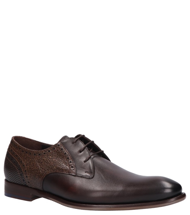 Floris van Bommel Floris van Bommel geklede schoen <span>De Stapper 39.80 SFM-30361 21-06</span> 39.80 DarkBrown Floris van Bommel geklede schoen <span>De Stapper 39.80 SFM-30361 21-06</span> De Stapper 39.80 SFM-30361 21-06 bruin - www.bremmerschoenen.pro - Bremmer Schoenen
