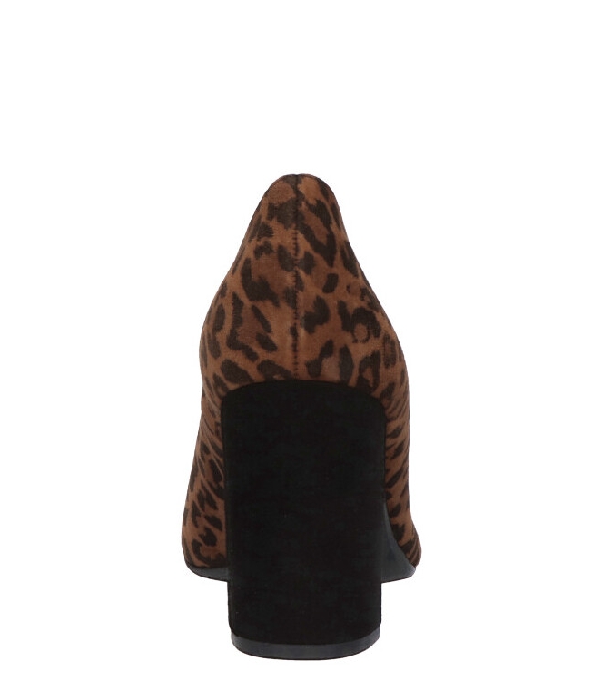 Peter Kaiser Peter Kaiser pump <span>77411 669</span> sable lea schwarz suede Peter Kaiser pump <span>77411 669</span> 77411 669 bruin - www.bremmerschoenen.pro - Bremmer Schoenen