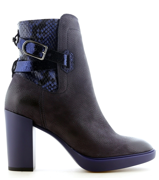 Floris van Bommel Floris van Bommel enkellaars <span>85627/01</span> DarkBlue Floris van Bommel enkellaars <span>85627/01</span> 85627/01 blauw - www.bremmerschoenen.pro - Bremmer Schoenen