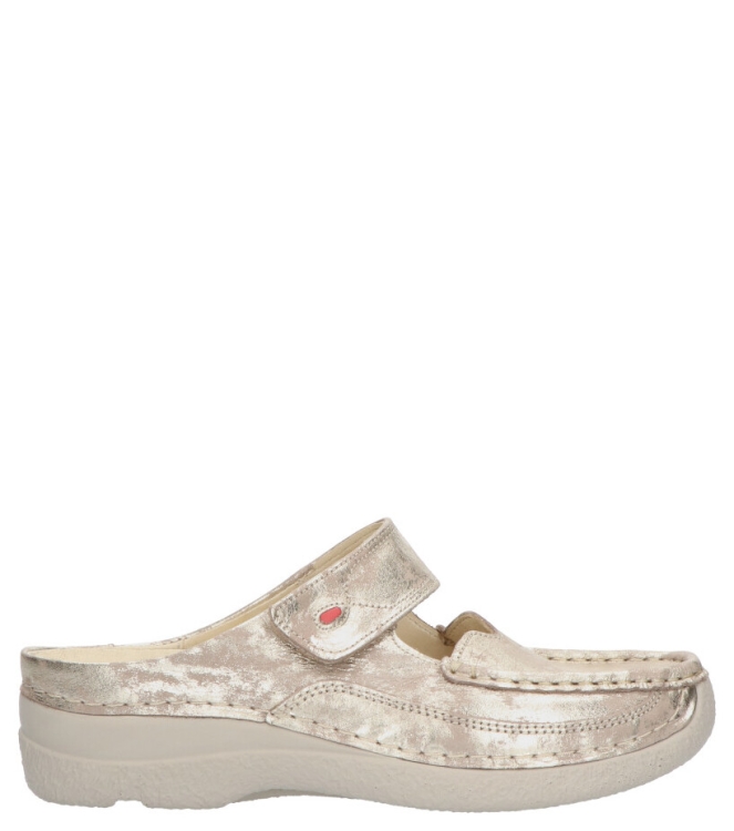 Wolky WOLKY SLIPPER <span>6227 Roll-slipper 119 champagne Amalia nubuck</span> CHAMPAGNE WOLKY SLIPPER <span>6227 Roll-slipper 119 champagne Amalia nubuck</span> 6227 Roll-slipper 119 champagne Amalia nubuck brons - www.bremmerschoenen.pro - Bremmer Schoenen