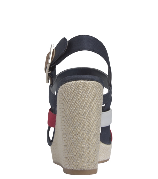 Tommy Hilfiger Tommy Hilfiger sandaal <span>FW0FW04739 0KP RWB</span> Blue Tommy Hilfiger sandaal <span>FW0FW04739 0KP RWB</span> FW0FW04739 0KP RWB blauw - www.bremmerschoenen.pro - Bremmer Schoenen