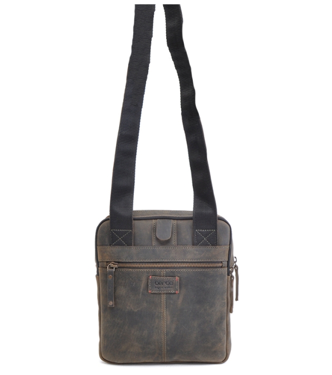 Berba Berba tas <span>826-112-23</span> Military Berba tas <span>826-112-23</span> 826-112-23 groen - www.bremmerschoenen.pro - Bremmer Schoenen